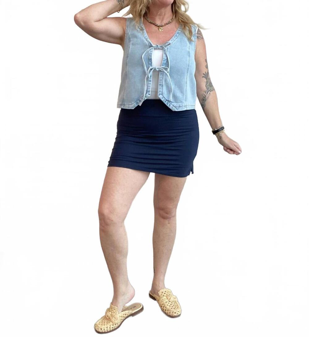 NEW CHASER rue skort in blue